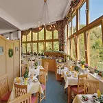 Am Sonnenhuegel Aparthotel